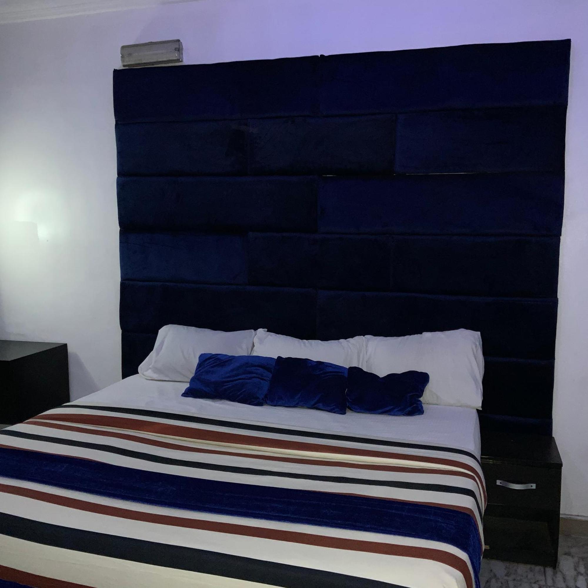Blue Moon Hotels Victoria Island Лаґос Екстер'єр фото