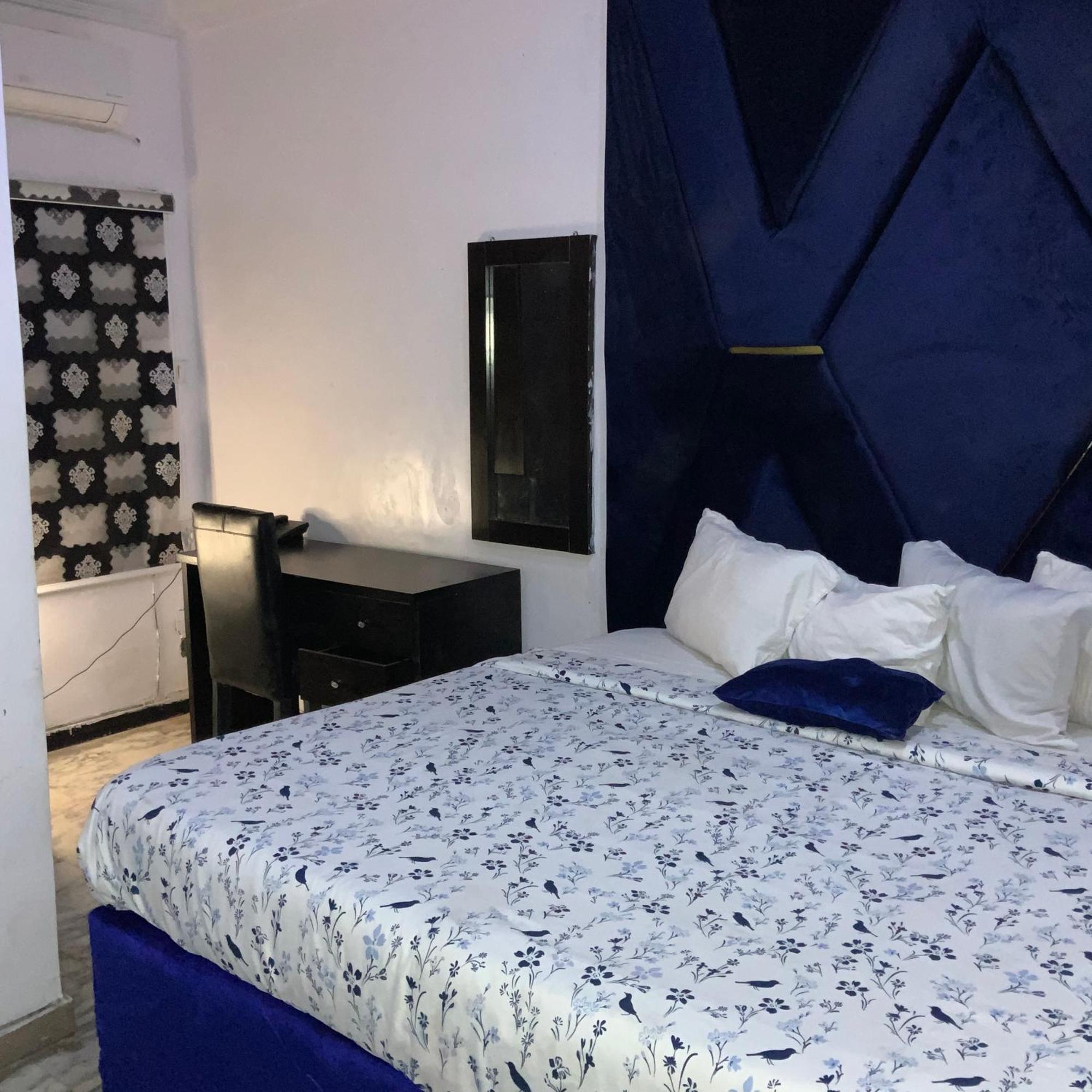 Blue Moon Hotels Victoria Island Лаґос Екстер'єр фото